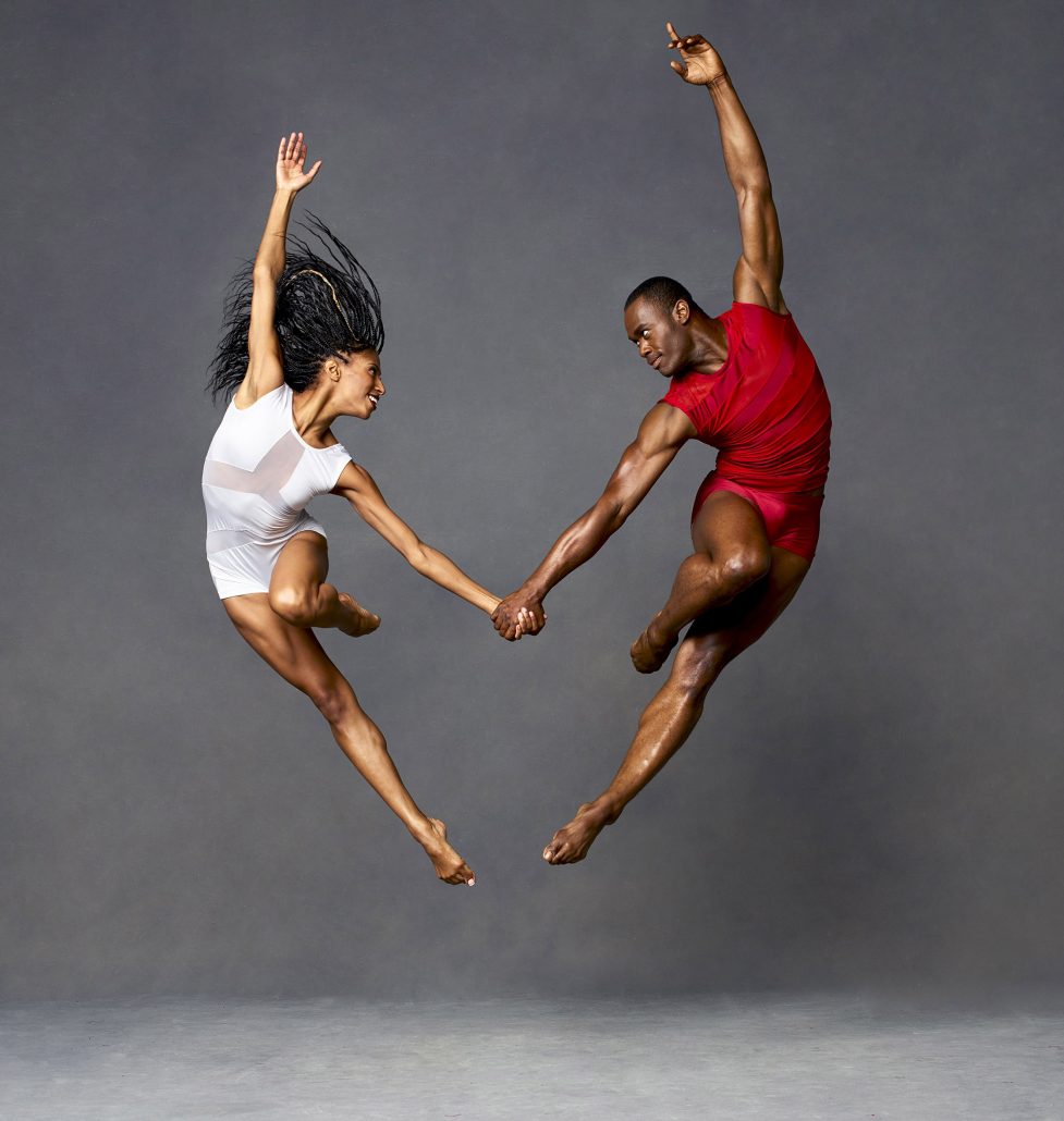 neualvin-ailey-american-dance-theater-foto-01-credit-andrew-eccles-dancers-jacqueline-green-and-jamar-roberts Foto: Andrew Eccles
