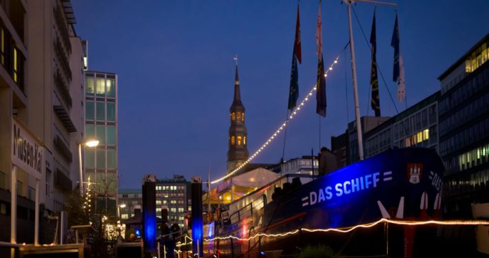 Das-Schiff-Theaterschiff-Hamburg-c-Kerstin-Sander