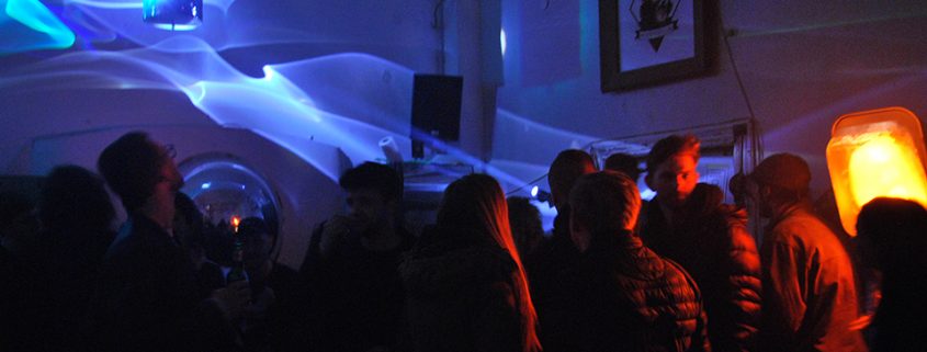 deeper-party