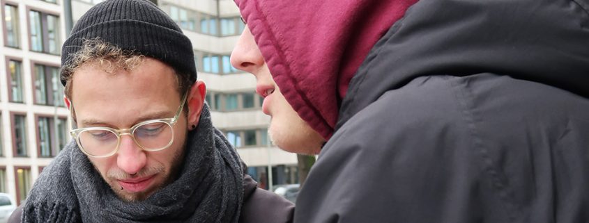 obdachlos-winter-hamburg-streitgespraech-c-caritas