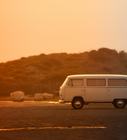 van-camper-urlaub-hamburg-c-olaf-huttemann-unsplash