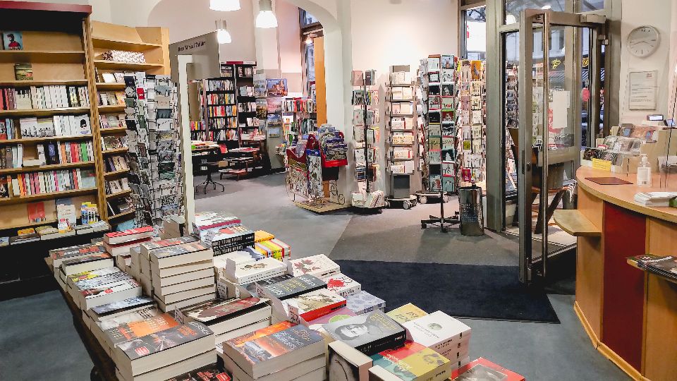 Die Buchhandlung am Mühlenkamp ist ein Spezialist für amerikanische Literatur (Foto: Rosa Krohn)