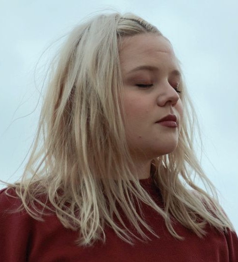 „Wir schaffen das“: Lina Maly über ihren Song „Schmerz vereint“ (Foto: Antje Burchert)