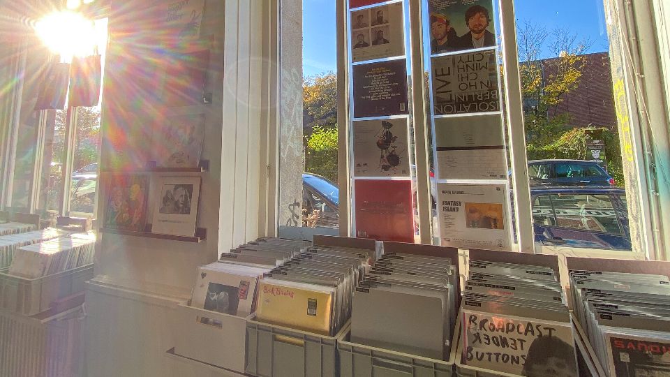 Musikauswahl at it’s best bei Zardoz Records (Foto: Noemi Smethurst)
