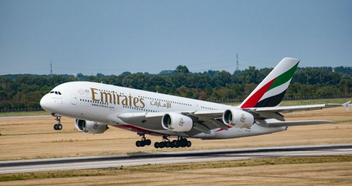 Der letzte A380 geht an Emirates (Foto: unsplash/tim dennert)