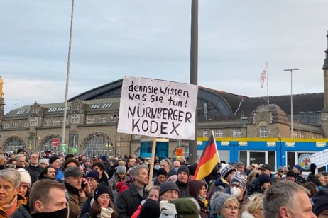 Anti-Corona-Maßnahmen-Demo in der Hamburger Innenstadt (Foto: Christine Hentschel)