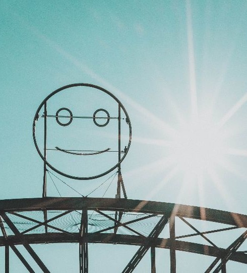 Summer-in-the-city_-Foto_-tim-hufnerunsplash