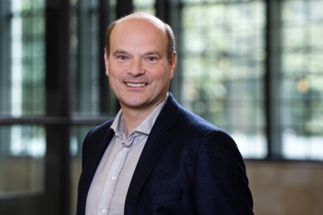 Verantwortlich für die Programmgestaltung im Lichtwark Theater: Axel Schneider (©Bo Lahola)