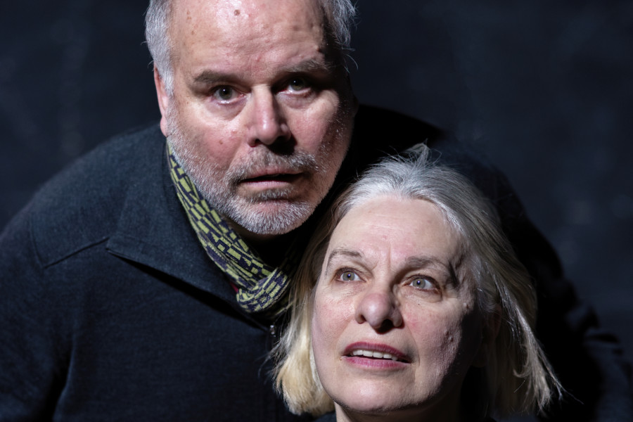 Erstmals auf der Opernloft-Bühne: Tilman Birschel und Sylvia Bleimund als „Hans und Grete“ (©Inken Rahardt)