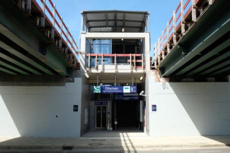 Die Ruhe vor dem Sturm: An der neuen S-Bahnstation Ottensen werden täglich bis zu 5000 Fahrgäste ein- und aussteigen (© Johanna Sprave)
