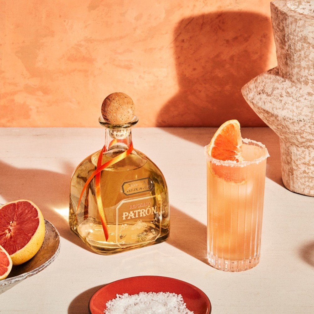 Patrón Tequila mit Limettensaft und Grapefruit Limonade