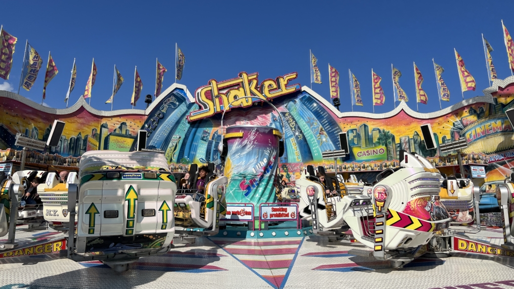  Foto zu Hamburger Dom: Start des Winterdoms 2024 