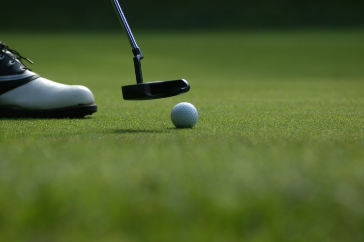 Diese 10 Golfplätze in Hamburg sind ideal zum Golf spielen