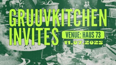 Grüne Illustration von GROUVKITCHEN INVITES - Grüne Schrift vor dem Bild einer Küche