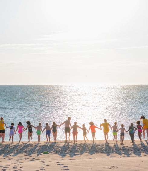 Ein schöner Strandtag für die teilnehmenden Kinder einer Reise nach Sylt