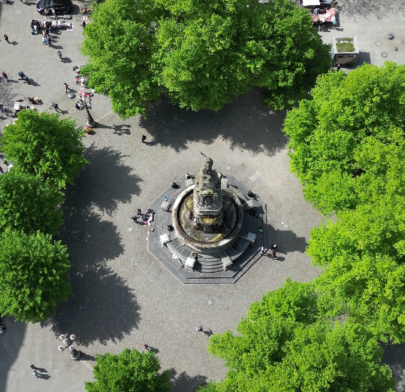 Der Hansaplatz von oben