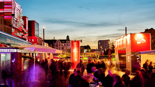 Ein Schaulatz des Reeperbahn-Festivals: der Spielbudenplatz auf St. Pauli