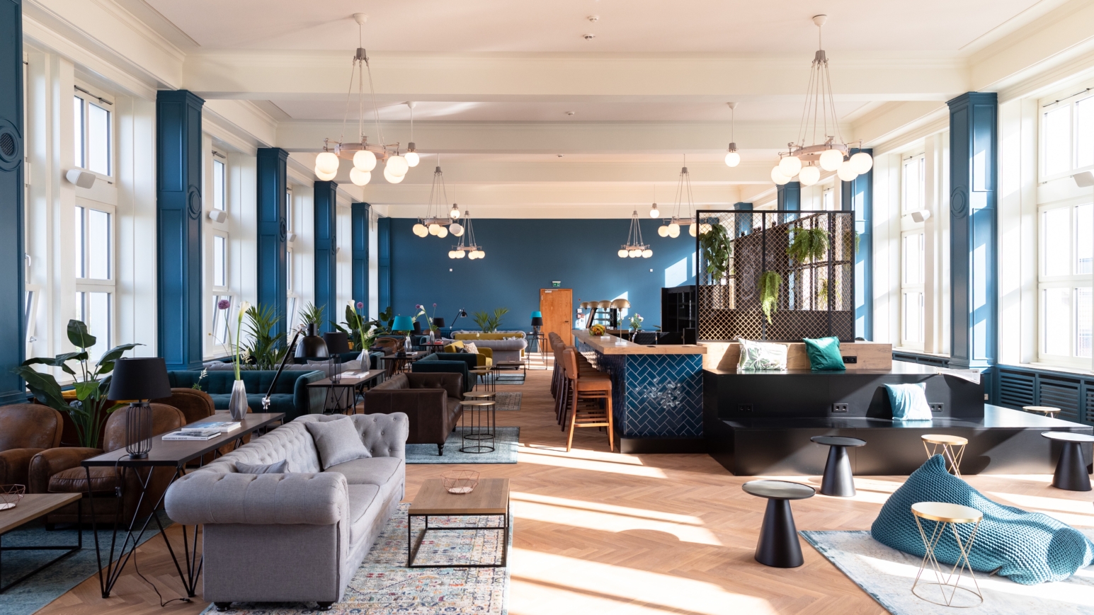 Die Skylounge des PHNX verwandelt sich vom 16. bis 18. September in ein Crime-Zentrum