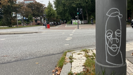 Street Art von Satisfied Guy gespottet in Hamm, Hamburg