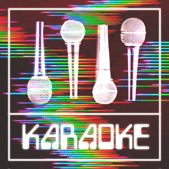 Vier Mikrofone in einem weißen Rahmen über dem Wort 'KARAOKE' in Großbuchstaben