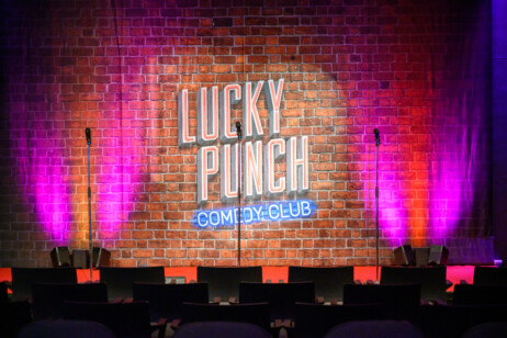 Bild von der Bühne vom Lucky Punch