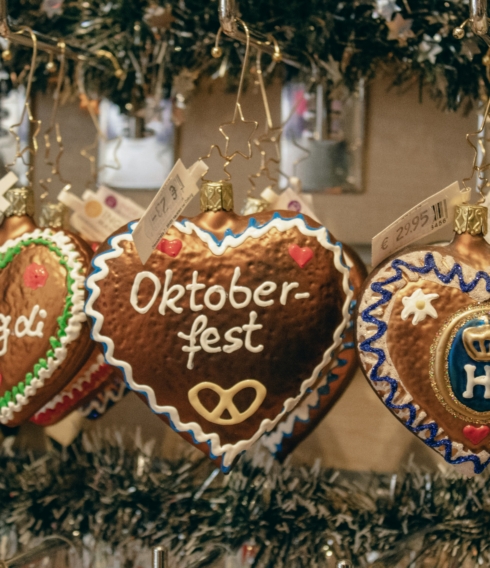 Dirndl und Lederhosen können auch in Hamburg wieder ausgepackt werden: Die Oktoberfestsaison beginnt