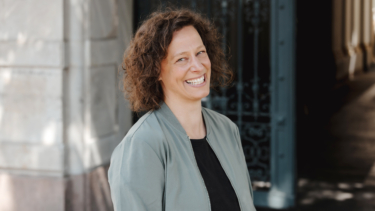 Annika Corleis, Hamburgerin des Monats, hat zwei Clown-Alter Egos: Nika und Marie