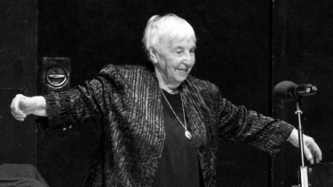 „A Song for Esther“: eine musikalische Erinnerung an die Auschwitz-Überlebende und Friedensaktivistin Esther Bejarano