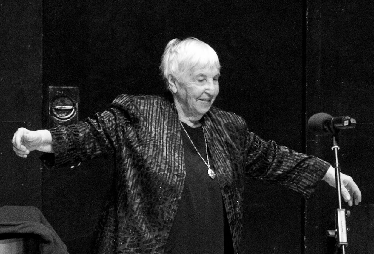„A Song for Esther“: eine musikalische Erinnerung an die Auschwitz-Überlebende und Friedensaktivistin Esther Bejarano