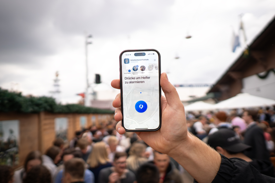 Mit der SafeNow App bekommt man schneller Hilfe auf Knopfdruck