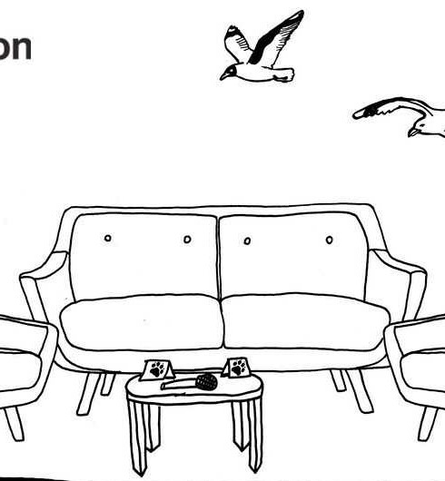 Zeichnung eines Sitzbereichs mit einem Sofa, zwei Sesseln und einem runden Tisch, darüber fliegen drei Möwen, links oben das Logo 'taz salon'.