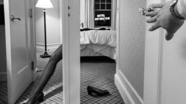 Ein kunstvolles Selbstporträt aus dem Jahr 2022 von Sarah van Rij