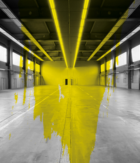 Das ehemalige Paketverteilzentrum an der Kaltenkirchener Straße wird Ende November zum Ort für Kunst: Der altonale Kunstherbst zeigt hier am 29. und 30. November Kunst von jungen Künstlerinnen und Künstlern