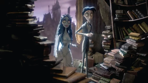 Zwei animierte Figuren aus dem Film Corpse Bride in einem Raum voller Bücher