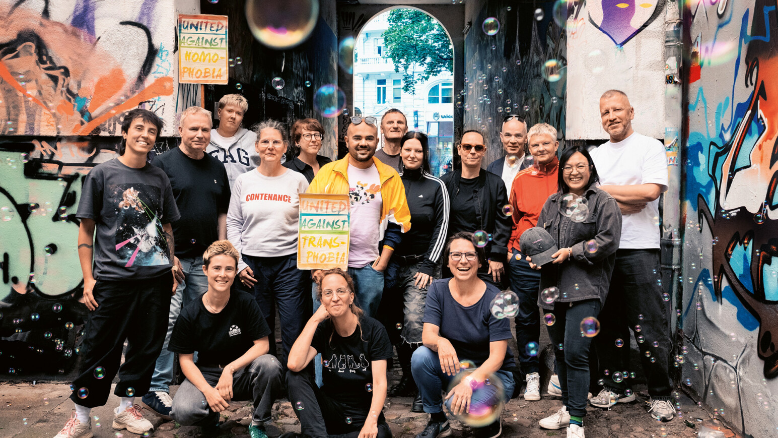 Unter dem diesjährigen Motto "Krallen raus für den queeren Widerstand“ findet vom 14. bis zum 19. OKtober das 36. International Queer Film Festival statt