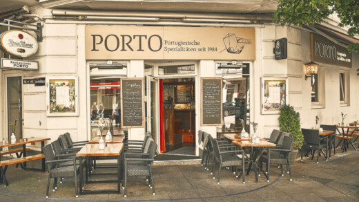 Seit über vierzig Jahren begeistert das Eckrestaurant im trubeligen Portugiesenviertel mit traditioneller Küche ( ©Marc Sill)