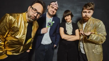 DEM PÖBEL ZUR FREUDE mit Moritz Hürtgen