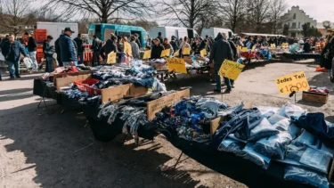 Flohdom Bahrenfelder Trabrennbahn