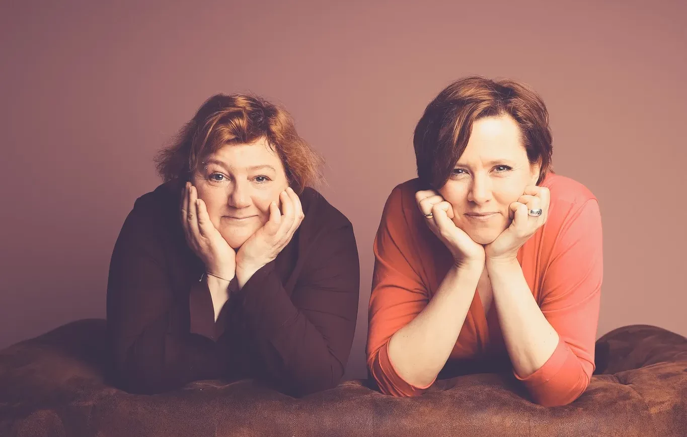 das Duo ZWEI STOCKWERK‘ DRÜBER