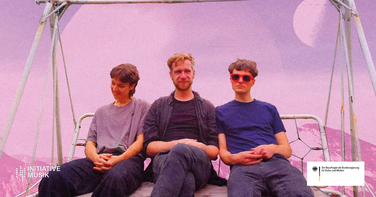 Twins in Colour im Hafenbahnhof