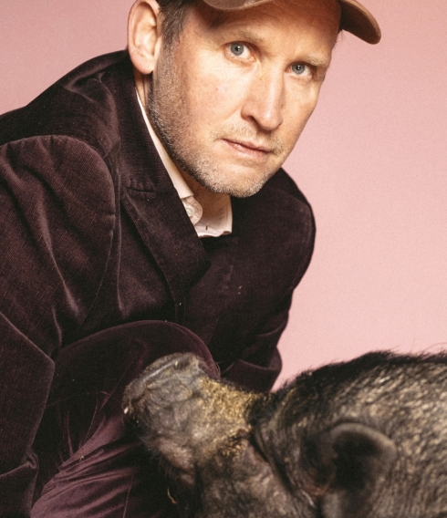 Torben Kessler als überforderter Erdkundler in „To My Little Boy“