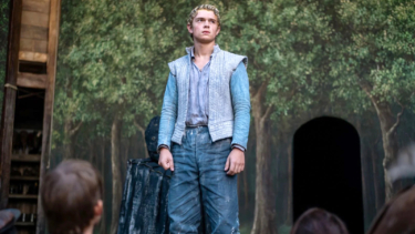 Spielt Hamlet in „Hamnet“: Jacobi Jupe 