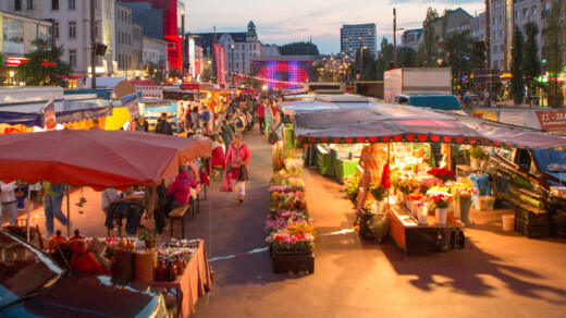 St. Pauli Nachtmarkt auf dem Spielbudenplatz