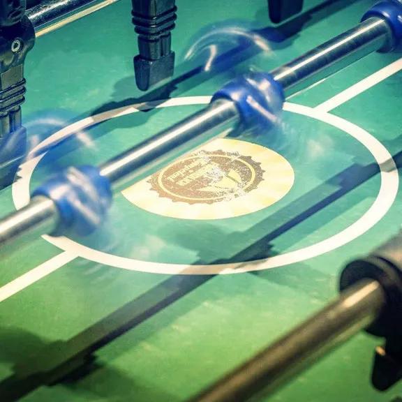 KICKERTURNIER im Freundlich+Kompetent