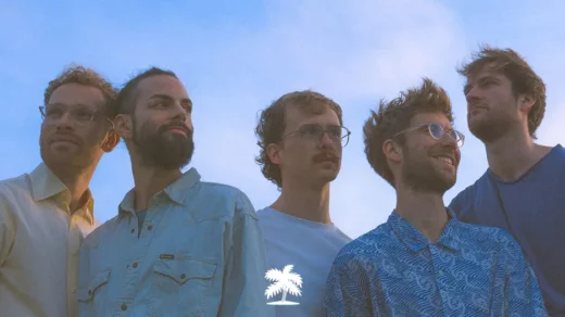 Almost Twins in der Hebebühne