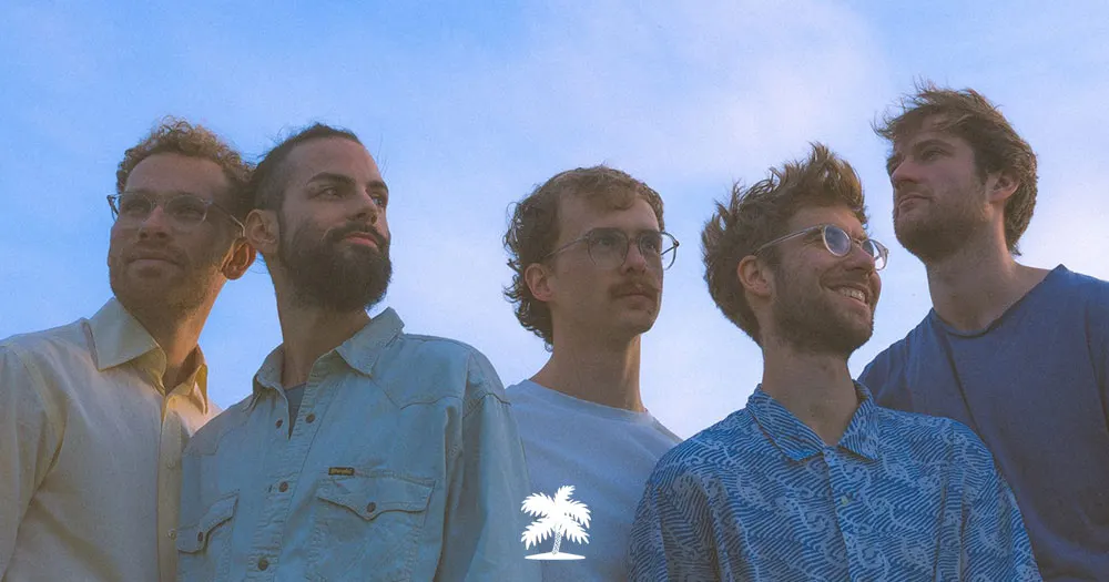 Almost Twins in der Hebebühne