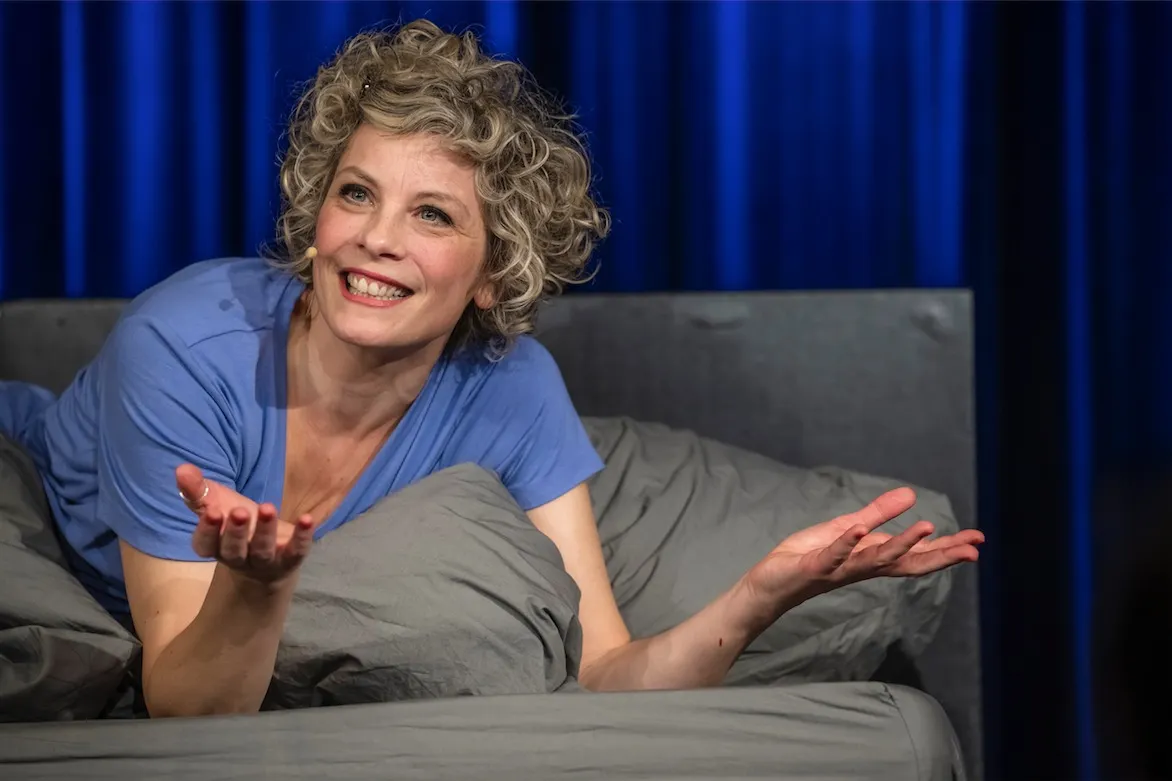 Anna Schäfer - COMEDY-THEATER auf dem Theaterschiff