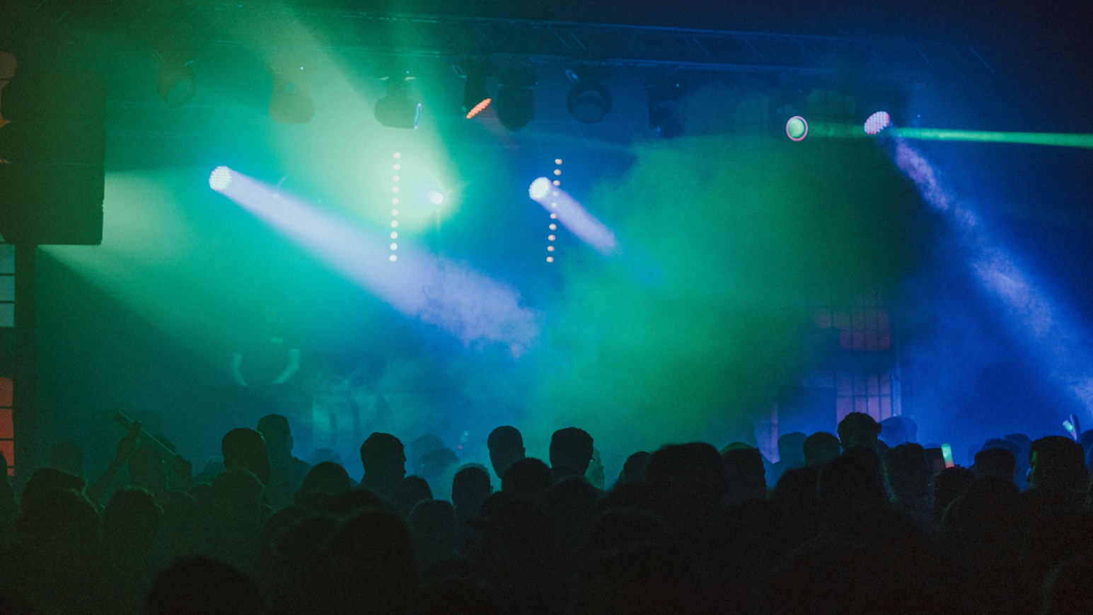 Kopf aus, Musik an: Technopartys in Hamburg