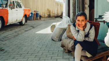 Ein Kuchen für den Präsidenten: Die junge Baneen Ahmad Nayyef in der Kulisse des Iraks der Neunziger