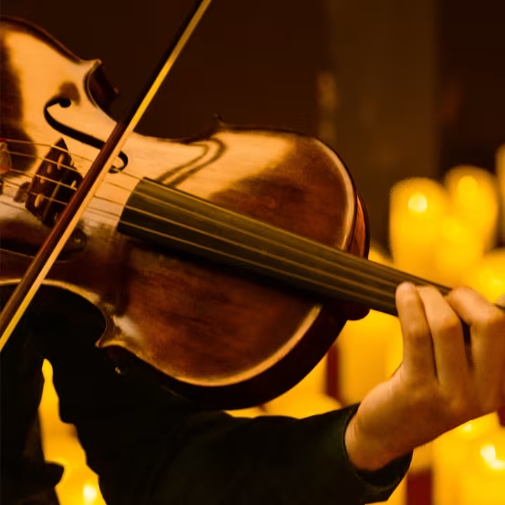 Candlelight: Best of Bridgerton on Strings im MARKK